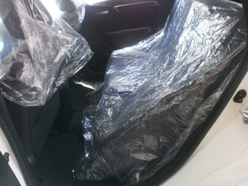 HONDA FIT HYBRID YR 2017  - 2 - Family Cars  on Aster Vender