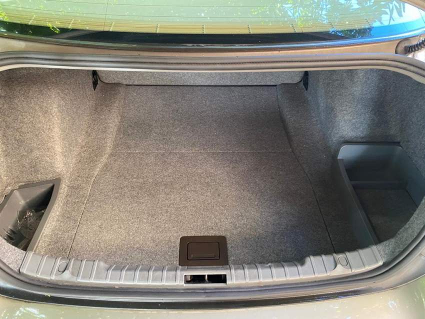 BMW 316i - 5 - Luxury Cars  on Aster Vender