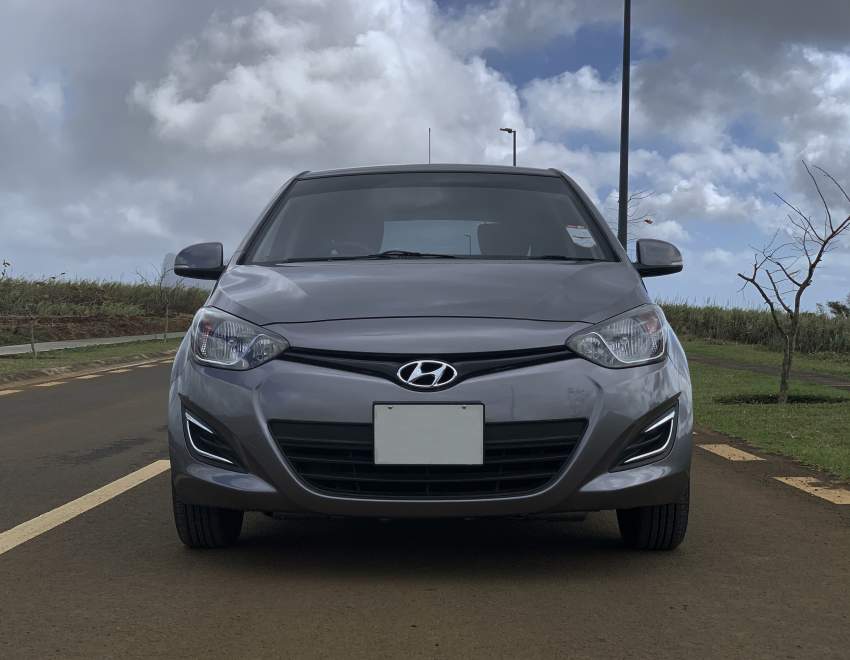 Hyundai i20 Sep 2013 - 1 - Compact cars  on Aster Vender