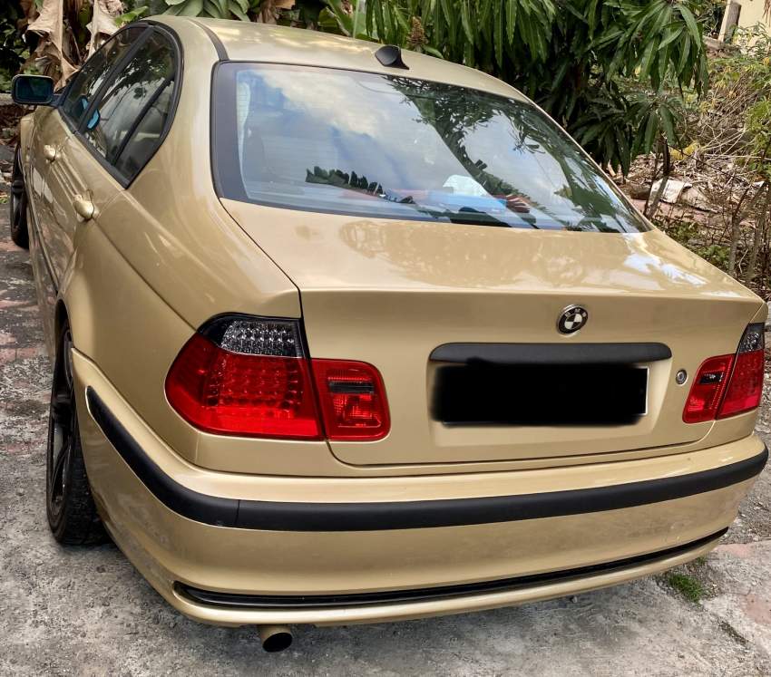 BMW 318i E46 on Aster Vender