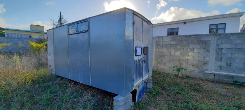 A vendre body (caisson) aluminium  - 0 - Cargo Van (Delivery Van)  on Aster Vender