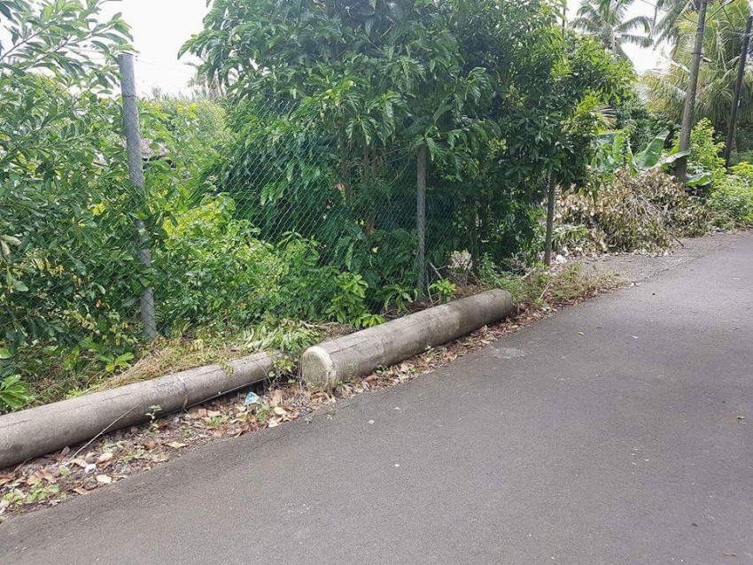 For sale a residential land of an extent of 10.50 perches  - 2 - House  on Aster Vender