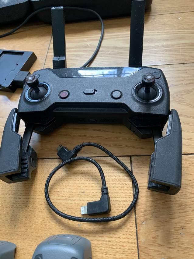 Dji spark - 3 - Drone  on Aster Vender