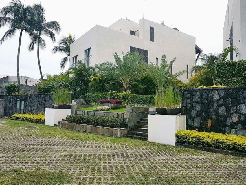 Villa fully furnished for sale in Belle Mare - 1 - Villas  on Aster Vender