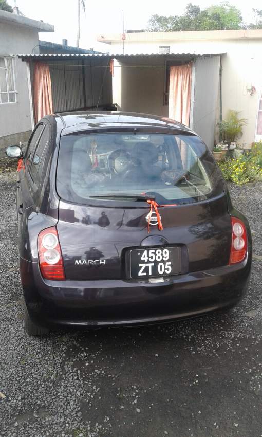 A vendre Nissan March annee 2005 - 1 - Family Cars  on Aster Vender