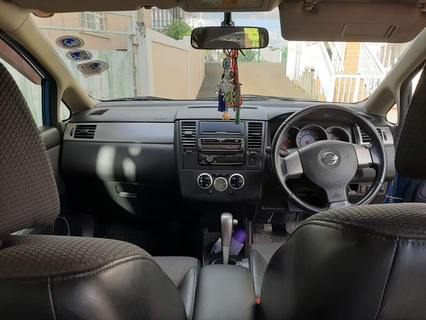 NISSAN TIIDA - 3 - Compact cars  on Aster Vender