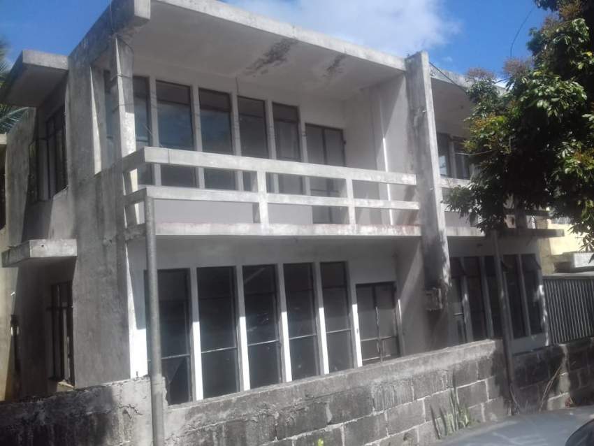 Maison a vendre a Rose Hill - 4 chambres - 0 - House  on Aster Vender