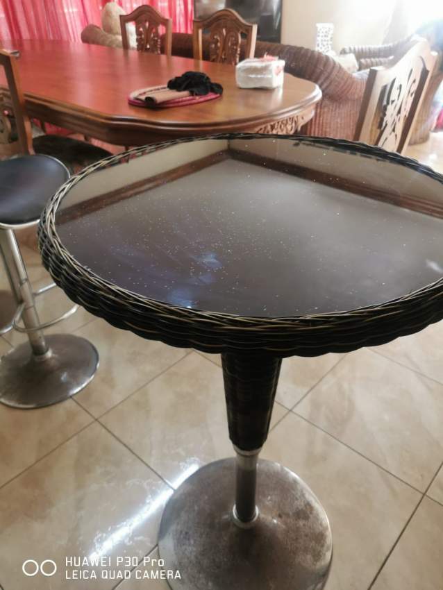 2 stool + table bar - 0 - Table & chair sets  on Aster Vender