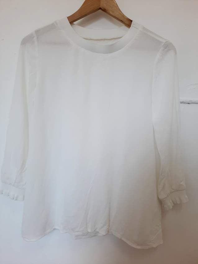 Esprit top - 0 - Tops (Women)  on Aster Vender