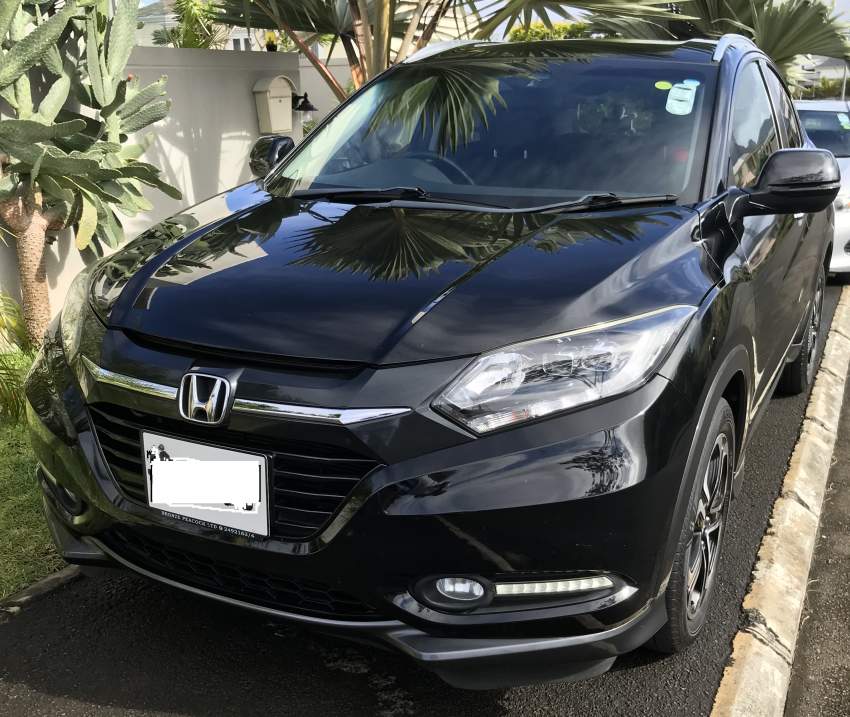 Honda Vezel (Petrol)  - 3 - SUV Cars  on Aster Vender