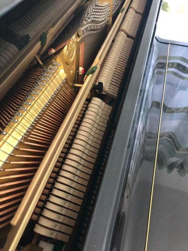 For Sale Yamaha Upright Piano made in Japan - 3 - Piano  on Aster Vender