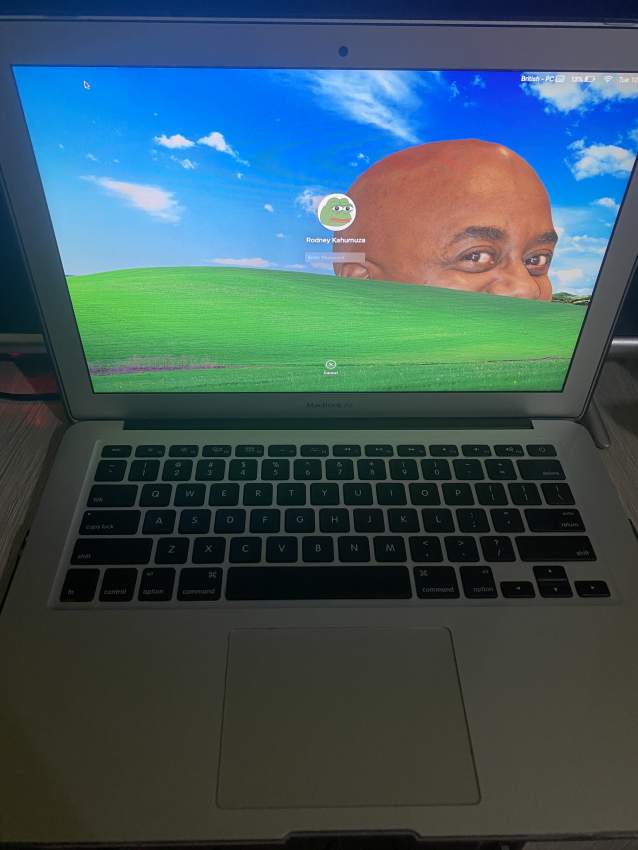 Apple MacBook Air 2015 - 2 - Laptop  on Aster Vender