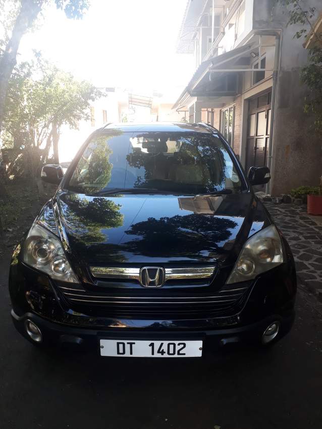 HONDA CRV-SUV - 0 - SUV Cars  on Aster Vender