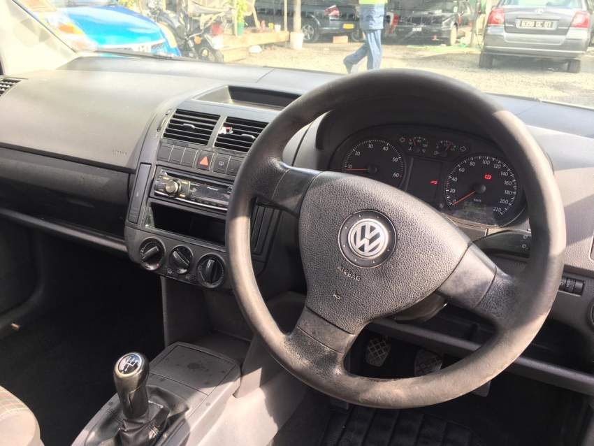 Volkswagen pollo Year 09 - 1 - Compact cars  on Aster Vender
