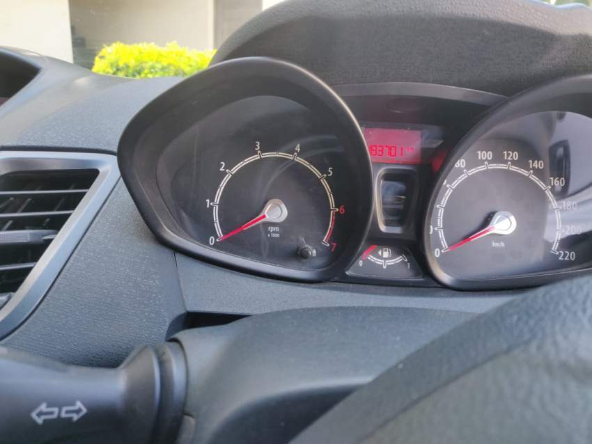Ford Fiesta 1.4 - 4 - Compact cars  on Aster Vender