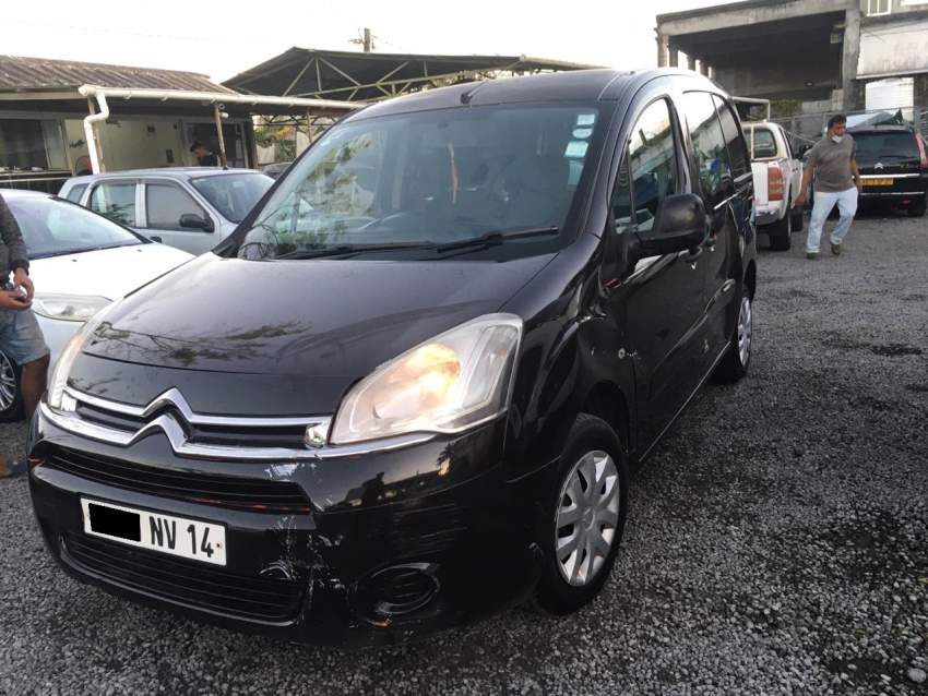 Citroen Berlingo Year 14 - 6 - Cargo Van (Delivery Van)  on Aster Vender