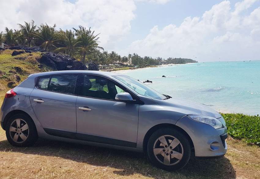 Renault Megane 1.4 - 0 - Compact cars  on Aster Vender