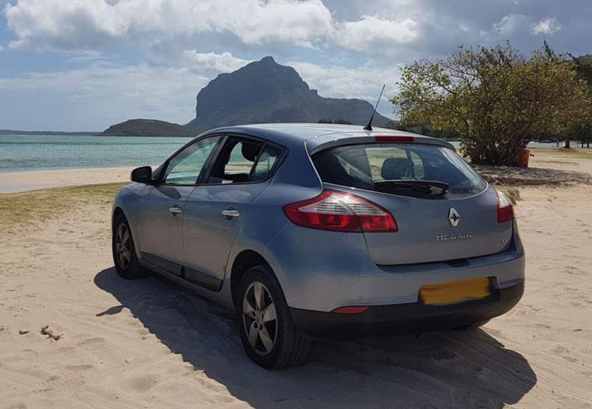 Renault Megane 1.4 - 2 - Compact cars  on Aster Vender