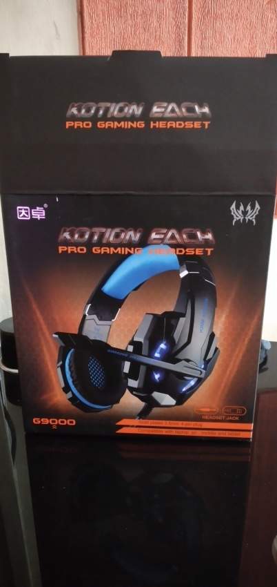 Ps4 slim 1tb+manette militaire+1 game unchated 4  - 1 - PlayStation 4 (PS4)  on Aster Vender