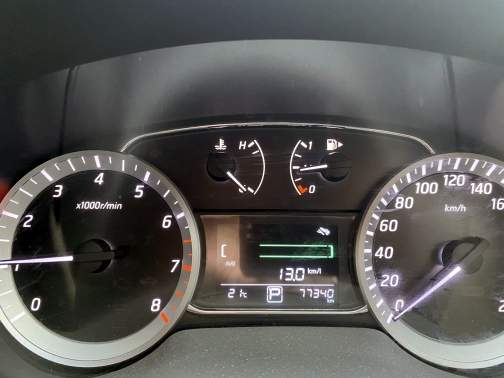 Nissan Sentra 1.6 Automatic - Fully Executive - OC 13 - 5 - Family Cars  on Aster Vender