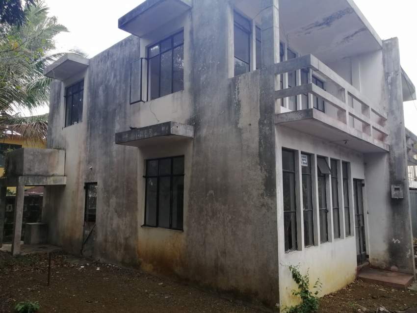 Maison a vendre a Rose Hill - 4 chambres - 1 - House  on Aster Vender