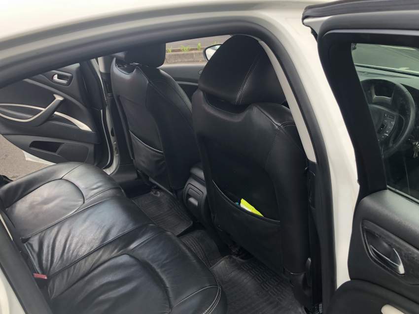 Citroen C5 2013  160000 km en parfait etat, vend pour cause depart - 3 - Luxury Cars  on Aster Vender