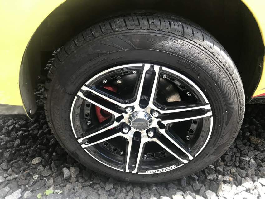 Small economic car yr 06 for sale - 1 - Family Cars  on Aster Vender