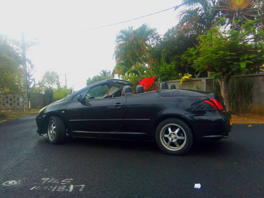 OCCASION! Peugeot 307 CC - 0 - Luxury Cars  on Aster Vender