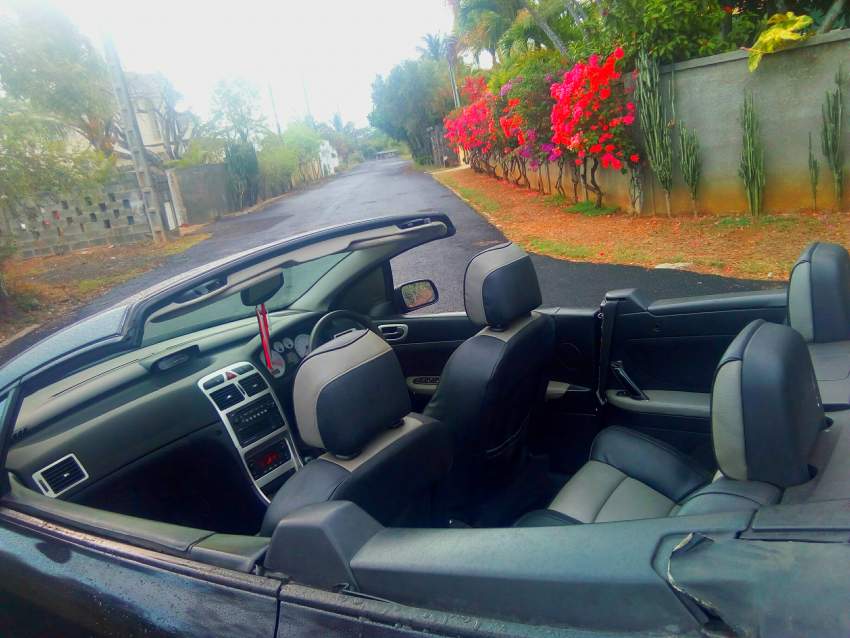 OCCASION! Peugeot 307 CC - 2 - Luxury Cars  on Aster Vender