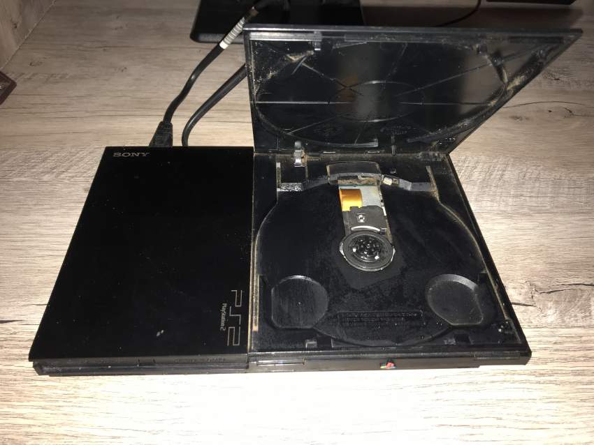 SONY PlayStation 2 - 3 - All electronics products  on Aster Vender