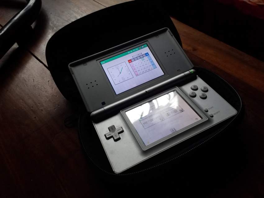 Nintendo ds - 0 - Nintendo Switch  on Aster Vender