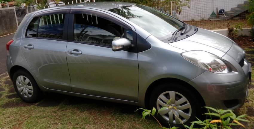 Toyota Vitz 2009 1.29L Automatic - 1 - Compact cars  on Aster Vender