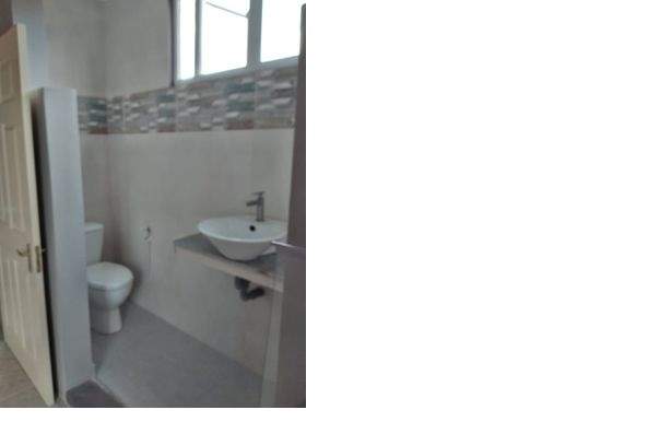 A STUDIO ON RENT IN COROMANDEL - 0 - Room in House  on Aster Vender