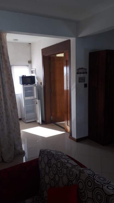 A STUDIO ON SALE IN PORT LOUIS / UN STUDIO A VENDRE A PORT LOUIS Rs 2. - 7 - Room in House  on Aster Vender