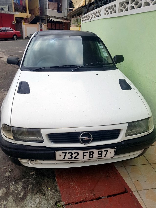 Opel Astra on Aster Vender