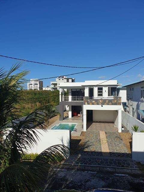 A NEW AND PRIVATE BUNGALOW ON SALE / CAMPEMENT NEUVE ET PRIVEE A VENDR - 3 - Villas  on Aster Vender