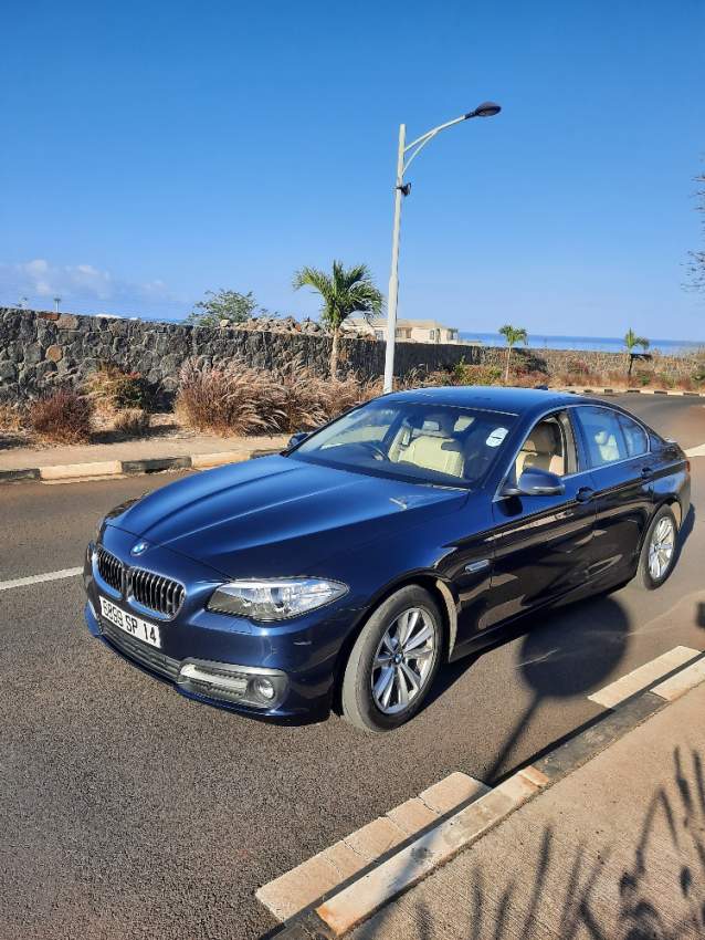 BMW 520i Year 2014 - 0 - Luxury Cars  on Aster Vender
