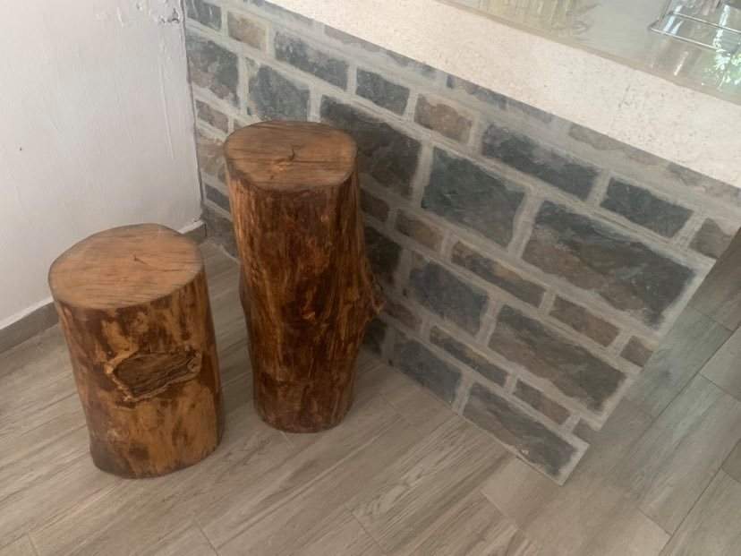 Sculpted Wood - 1 - Old Sculptures  on Aster Vender