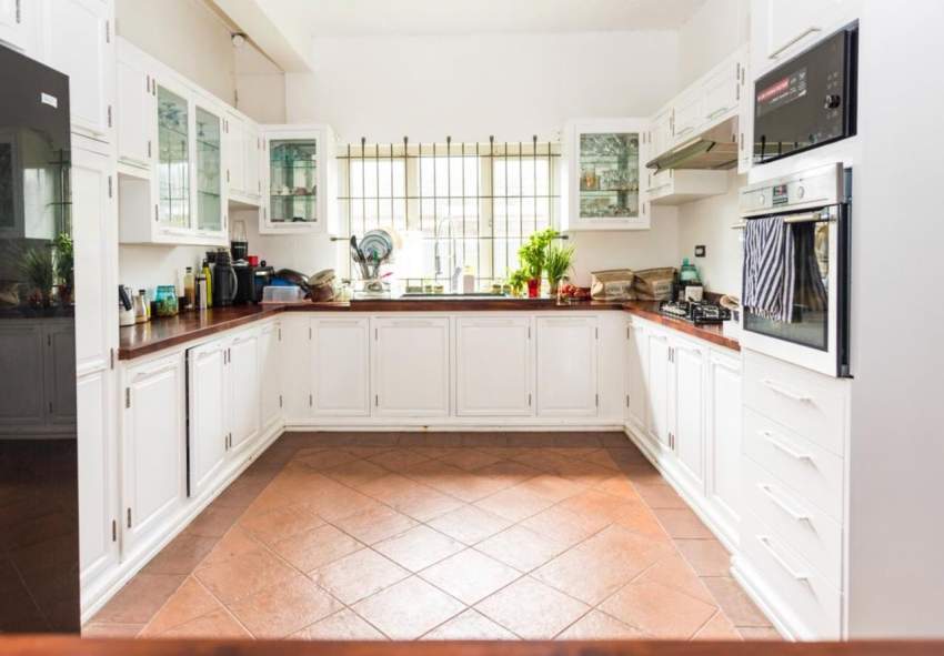  Four bedrooms  House in Curepipe - 2 - House  on Aster Vender