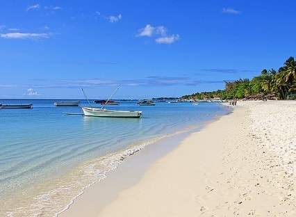 Land for sale 2 mins to Trou aux Biches public beach - 3 - Land  on Aster Vender