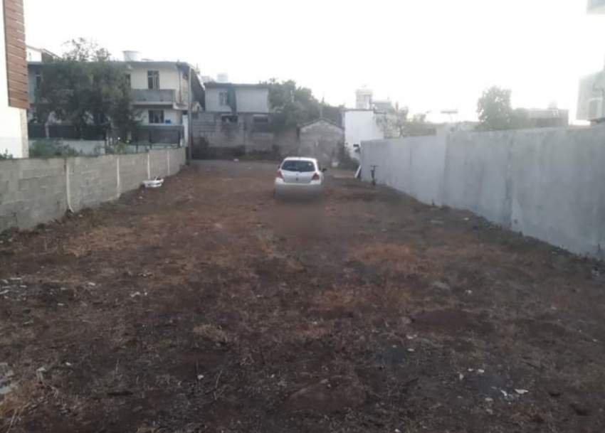 Land for sale 2 mins to Trou aux Biches public beach - 2 - Land  on Aster Vender