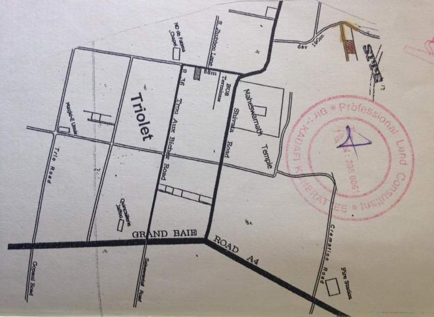 Land for sale 2 mins to Trou aux Biches public beach - 0 - Land  on Aster Vender