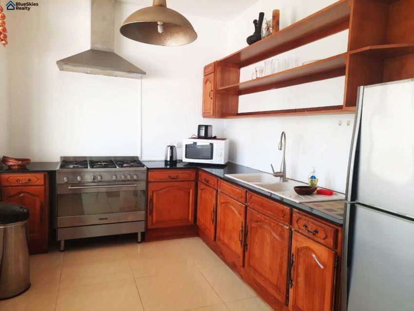 Fantastic duplex located in the vibrant coastal village of Grand Baie  - 3 - Villas  on Aster Vender