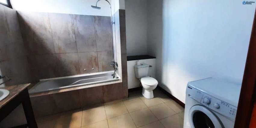 Fantastic duplex located in the vibrant coastal village of Grand Baie  - 5 - Villas  on Aster Vender