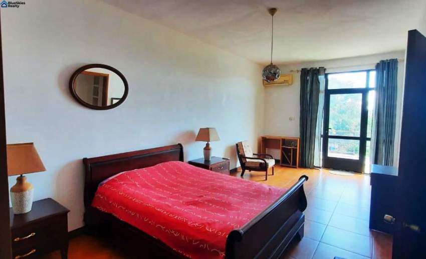 Fantastic duplex located in the vibrant coastal village of Grand Baie  - 4 - Villas  on Aster Vender