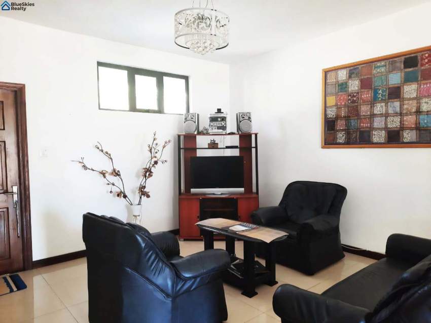 Fantastic duplex located in the vibrant coastal village of Grand Baie  - 1 - Villas  on Aster Vender