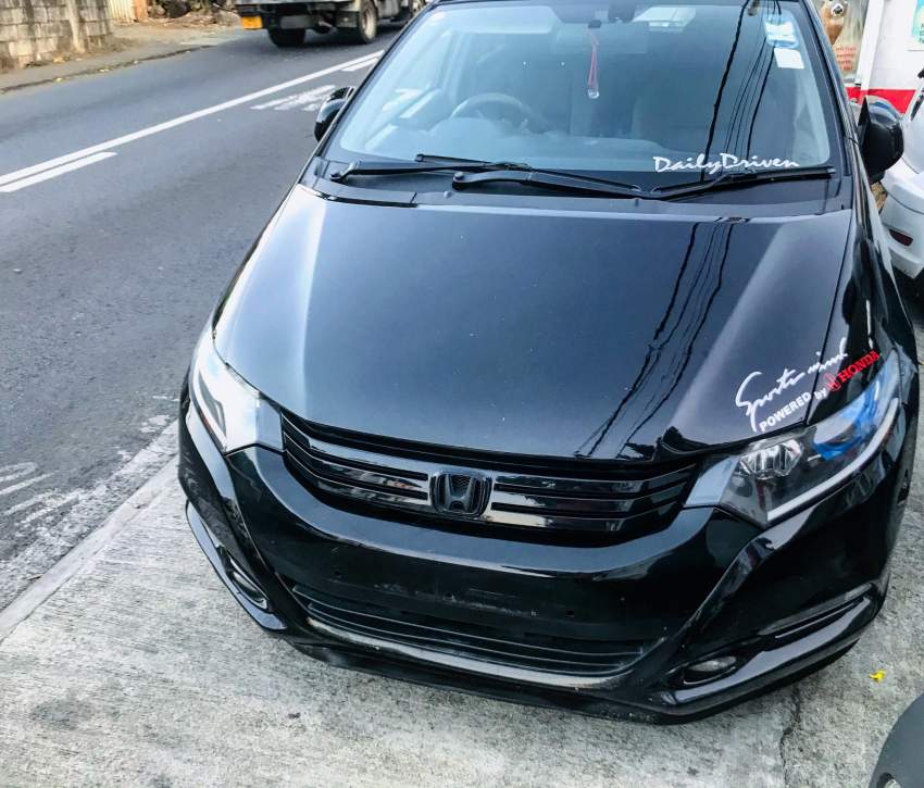 Honda Insight Year 2009 Limited Edition - 8 - Family Cars  on Aster Vender