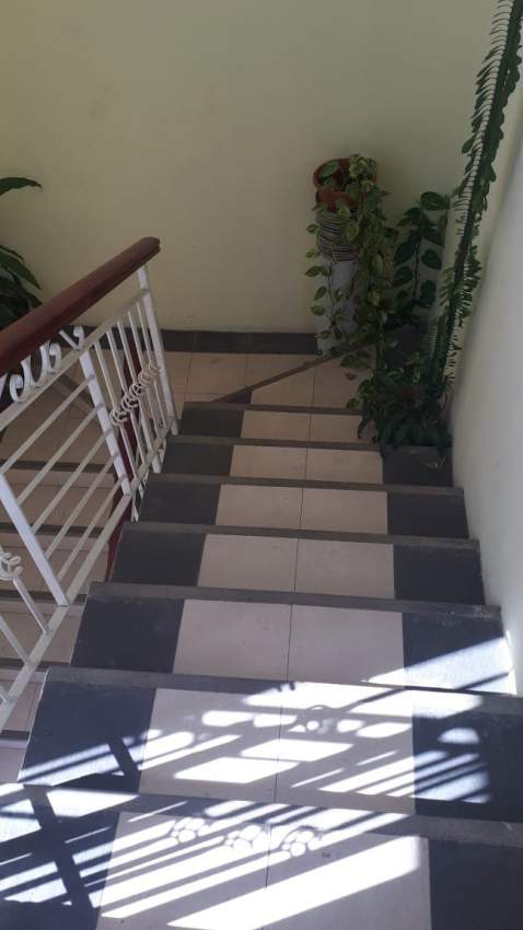 A STUDIO ON SALE IN PORT LOUIS / UN STUDIO A VENDRE A PORT LOUIS Rs 2. - 5 - Apartments  on Aster Vender