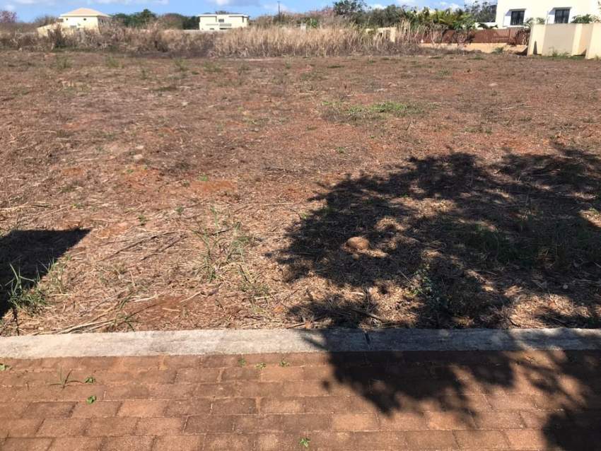 Land on sale in Pointe aux Piments in Morc Gated Harmony ( LOTISSEMENT - 0 - Land  on Aster Vender