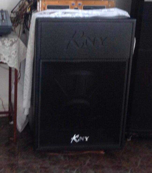 Speakers  - 4 - Other Musical Equipment  on Aster Vender